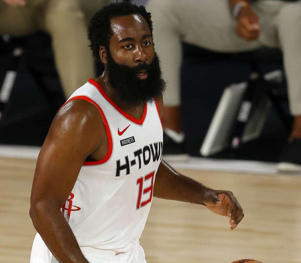 导致禁区内 导致禁区内