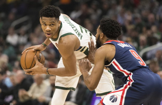 缺少了中锋 缺少了中锋